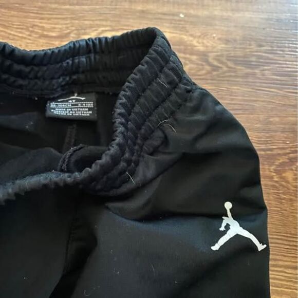 Boys Jordan zip up & sweatpants size 3/4T kids toddler. Small spots on pants - Picture 3 of 5